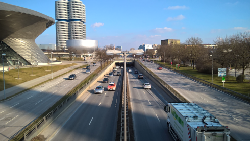 Image Stadtautobahn